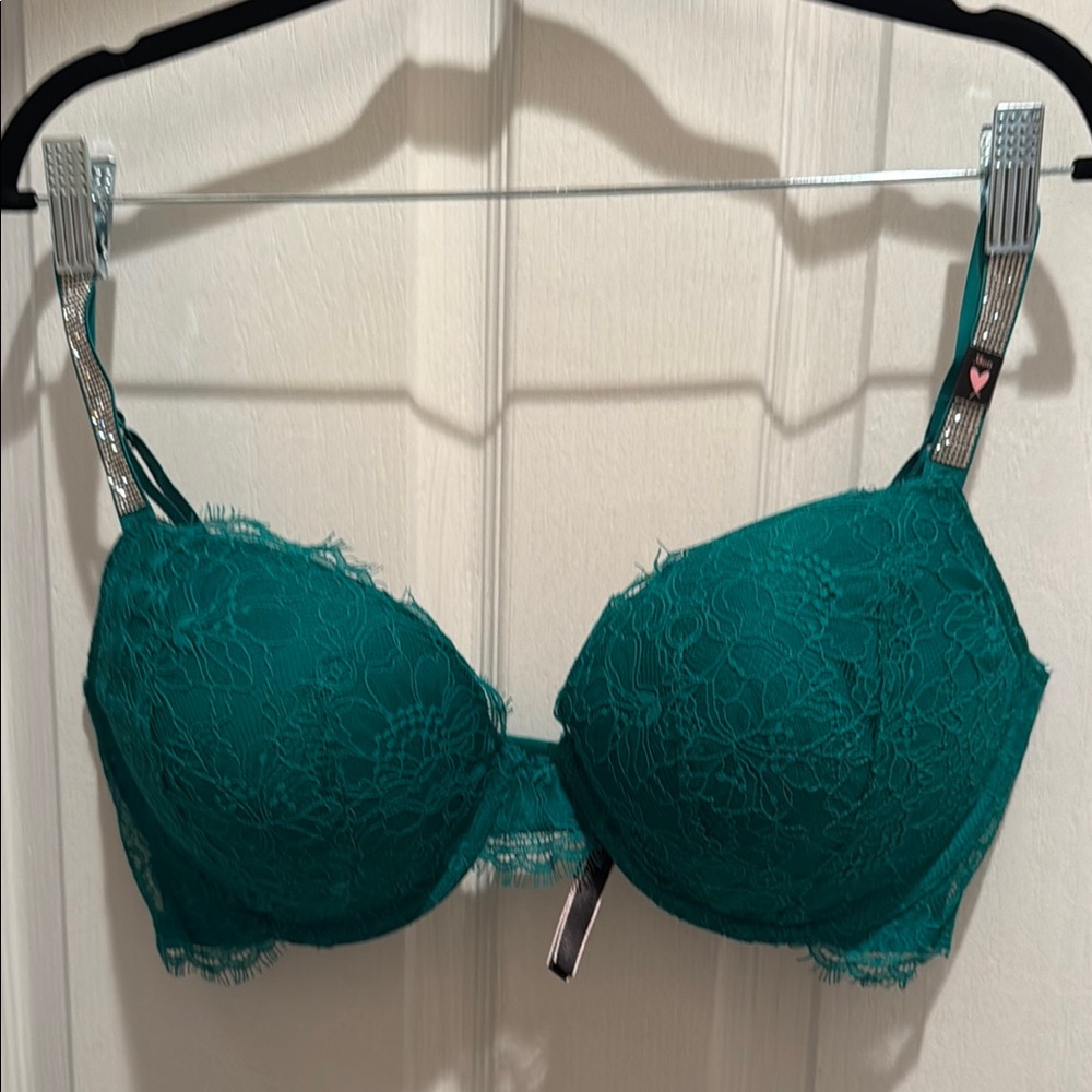 VS Elegant Teal Lace Bra NWT